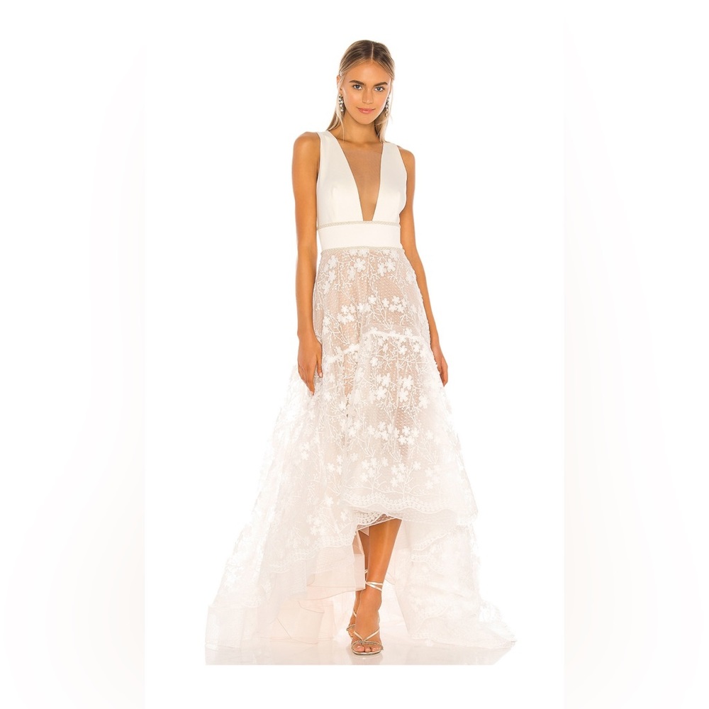 NEW Bronx and Banco Fiona Bridal Gown - New with Tags, never worn, Size 4